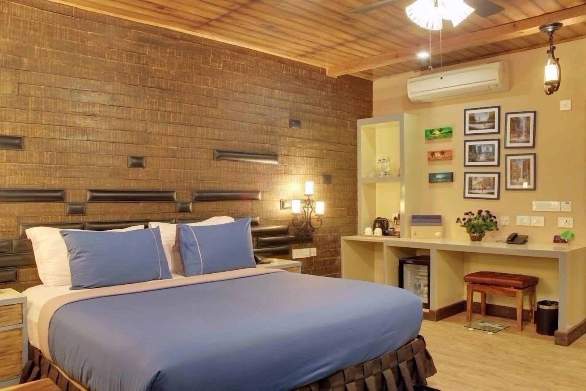 The Baga Beach Resort Екстер'єр фото
