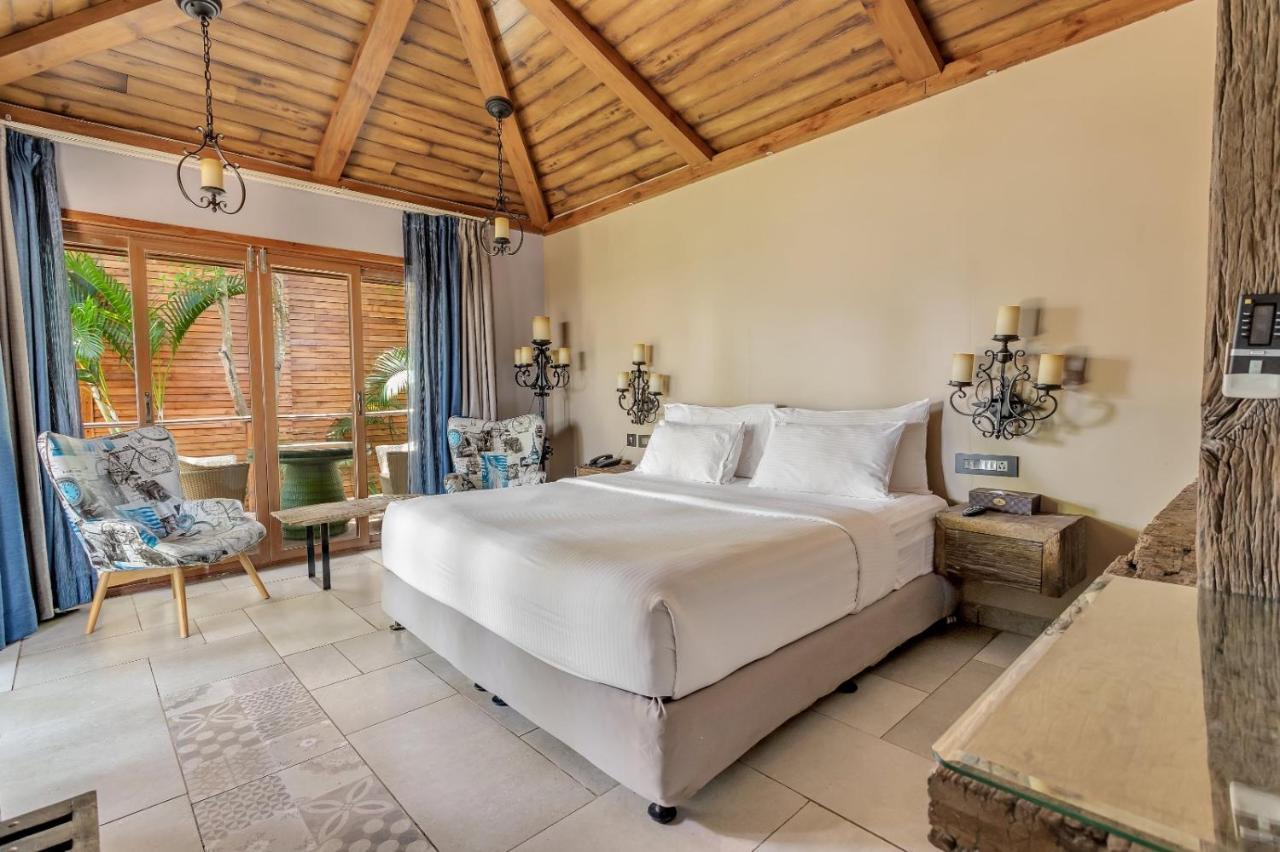 The Baga Beach Resort Екстер'єр фото