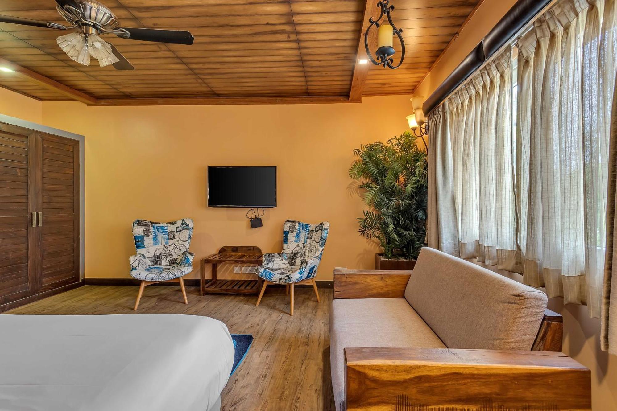 The Baga Beach Resort Екстер'єр фото