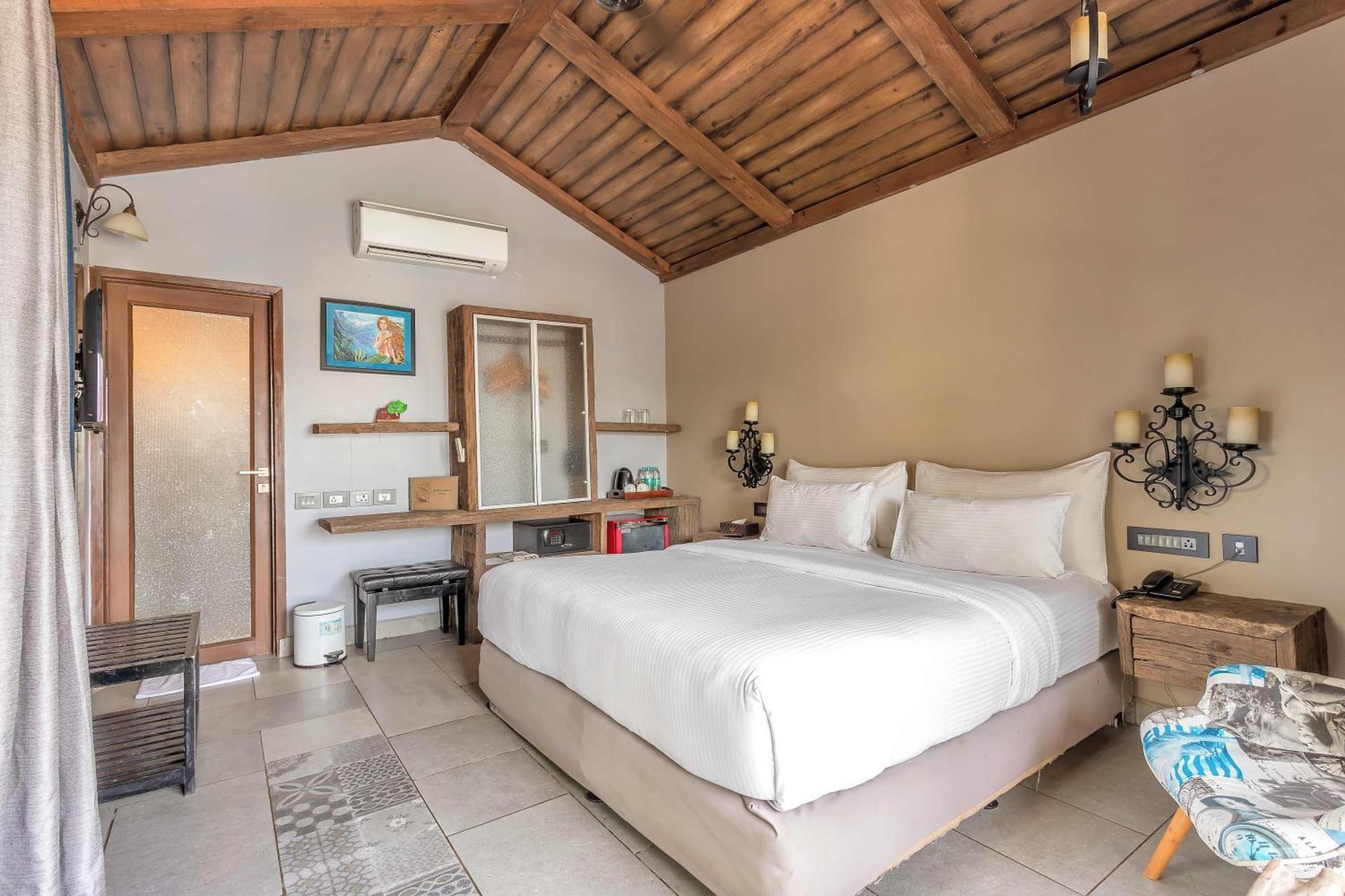 The Baga Beach Resort Екстер'єр фото