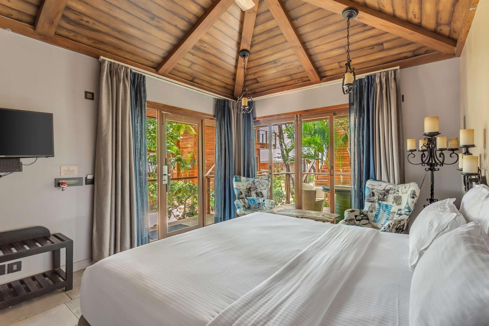 The Baga Beach Resort Екстер'єр фото