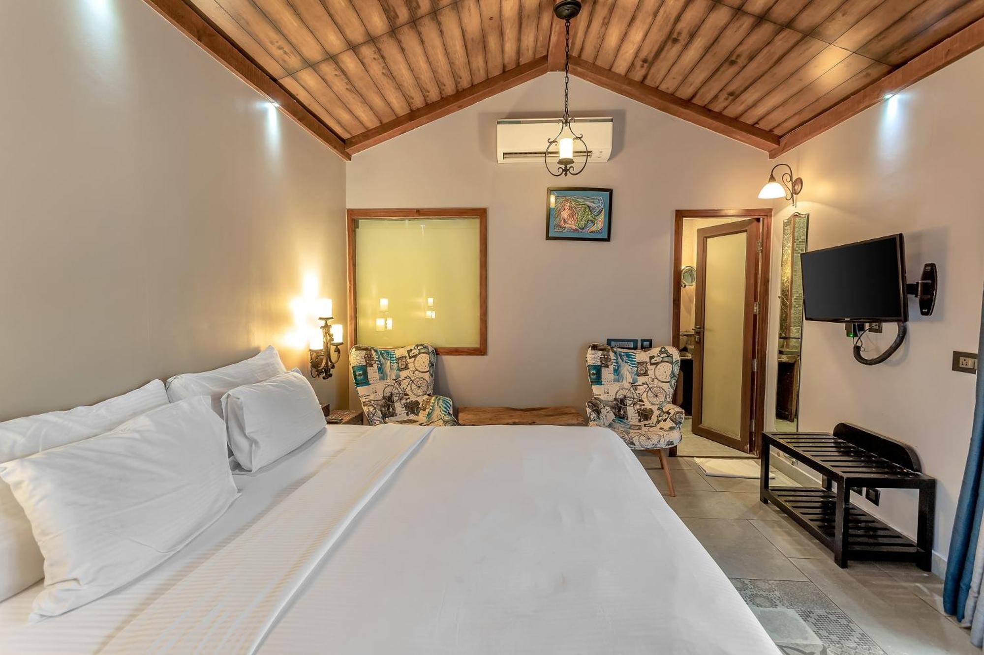 The Baga Beach Resort Екстер'єр фото