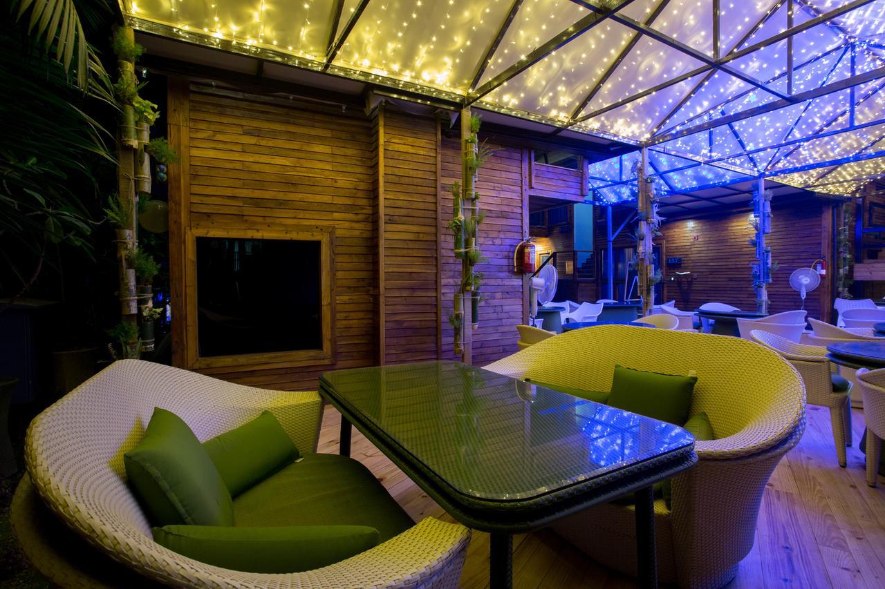 The Baga Beach Resort Екстер'єр фото